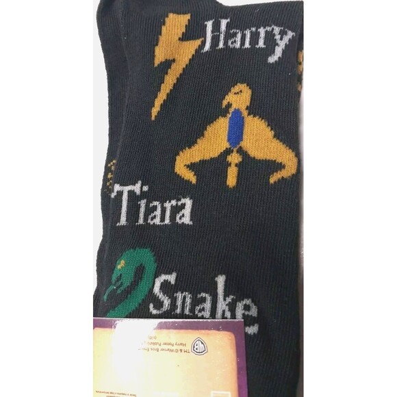 New HARRY POTTER Unisex Size 6-12 Socks Magical Loot Crate Exclusive Collectible - Picture 7 of 7